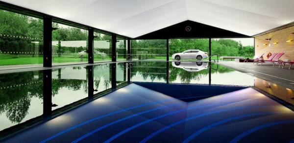 Photograph Craig Easton Lexus I on One Eyeland